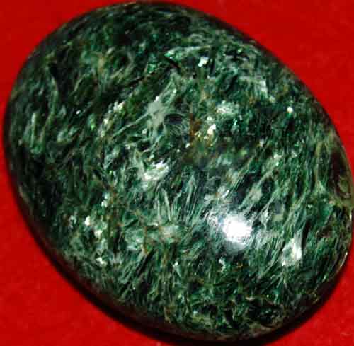 Fuchsite with Green Mica Soap-Shaped Palm Stone #4