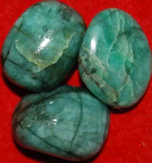 3 Emerald Tumbled Stones #12