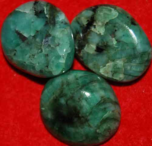 3 Emerald Tumbled Stones #14