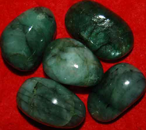 5 Emerald Tumbled Stones #5