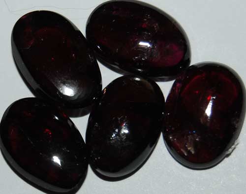 Five Rhodolite Garnet Tumbled Stones #7